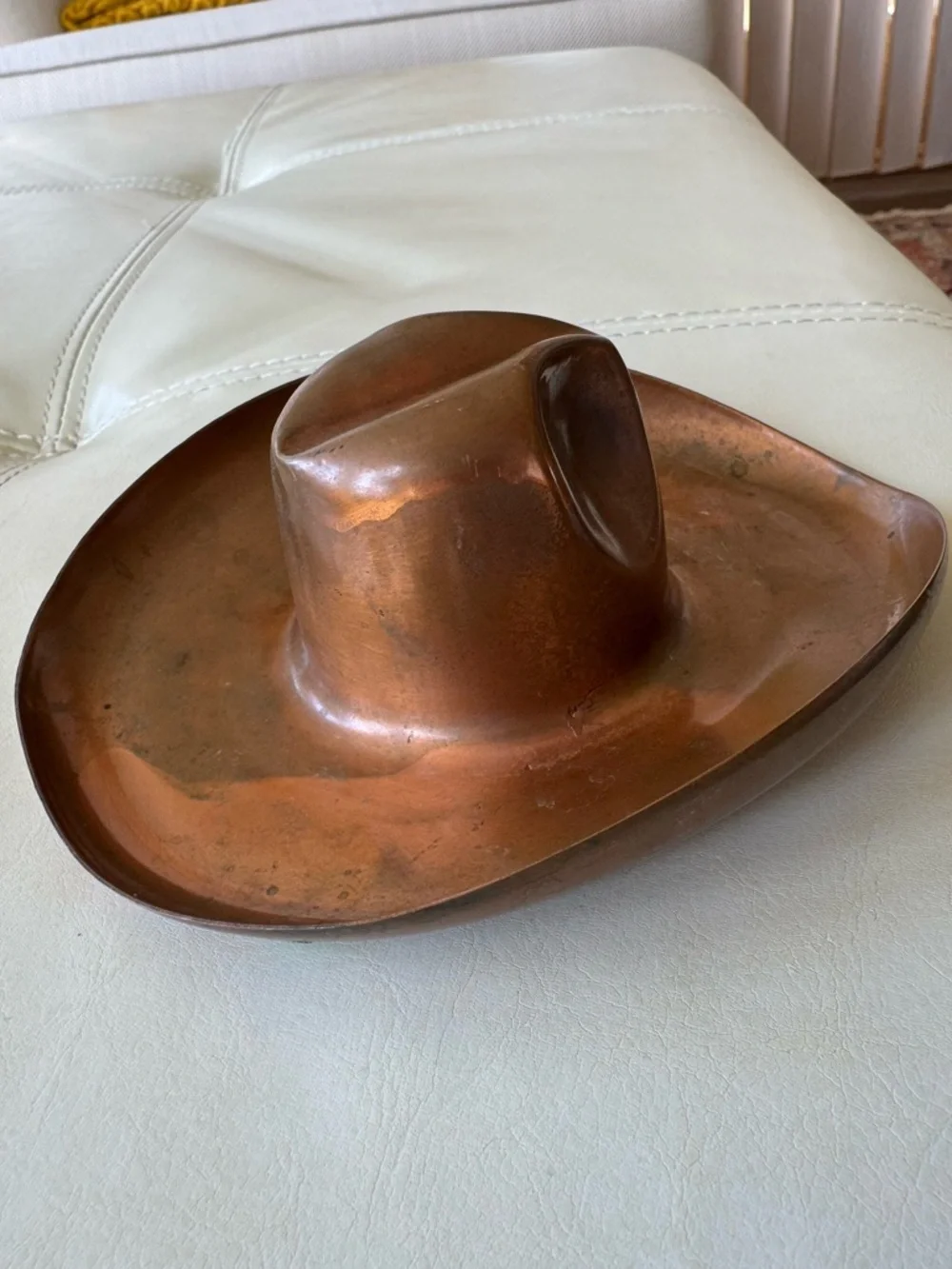 Gregorian solid copper cowboy hat ashtray - Picture 2 of 8